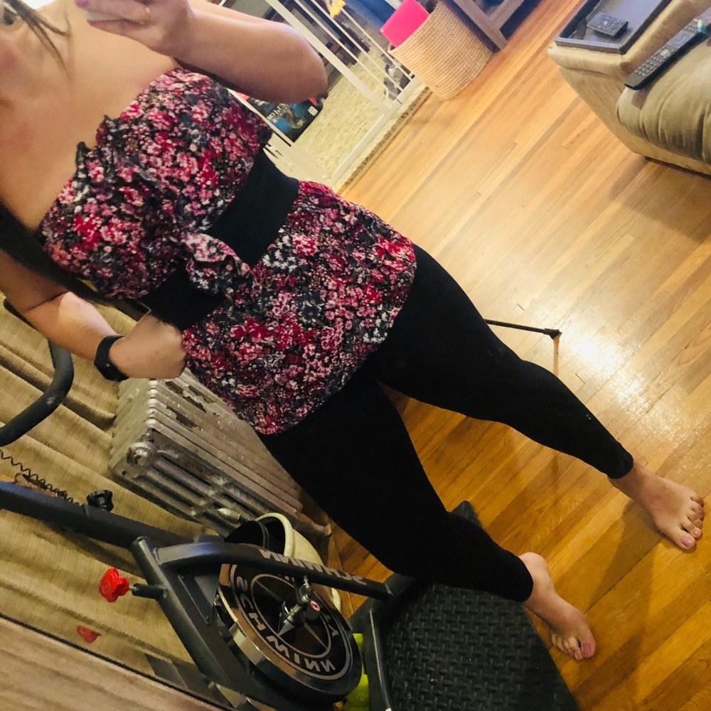 Mega Wear Strapless Floral Top Juniors Medium